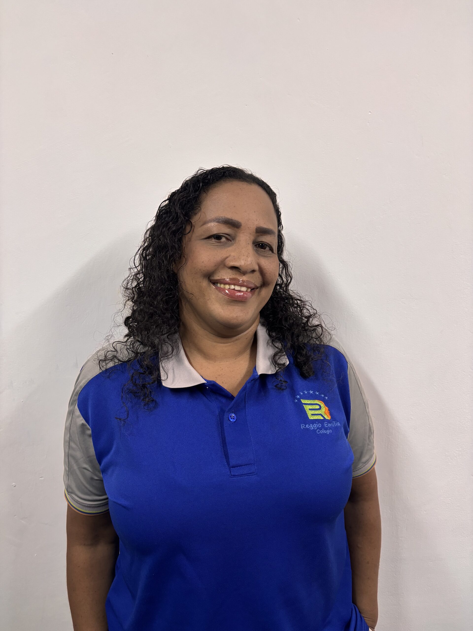 Auxiliar en servicios generales ISABEL ALMANZA MORENO